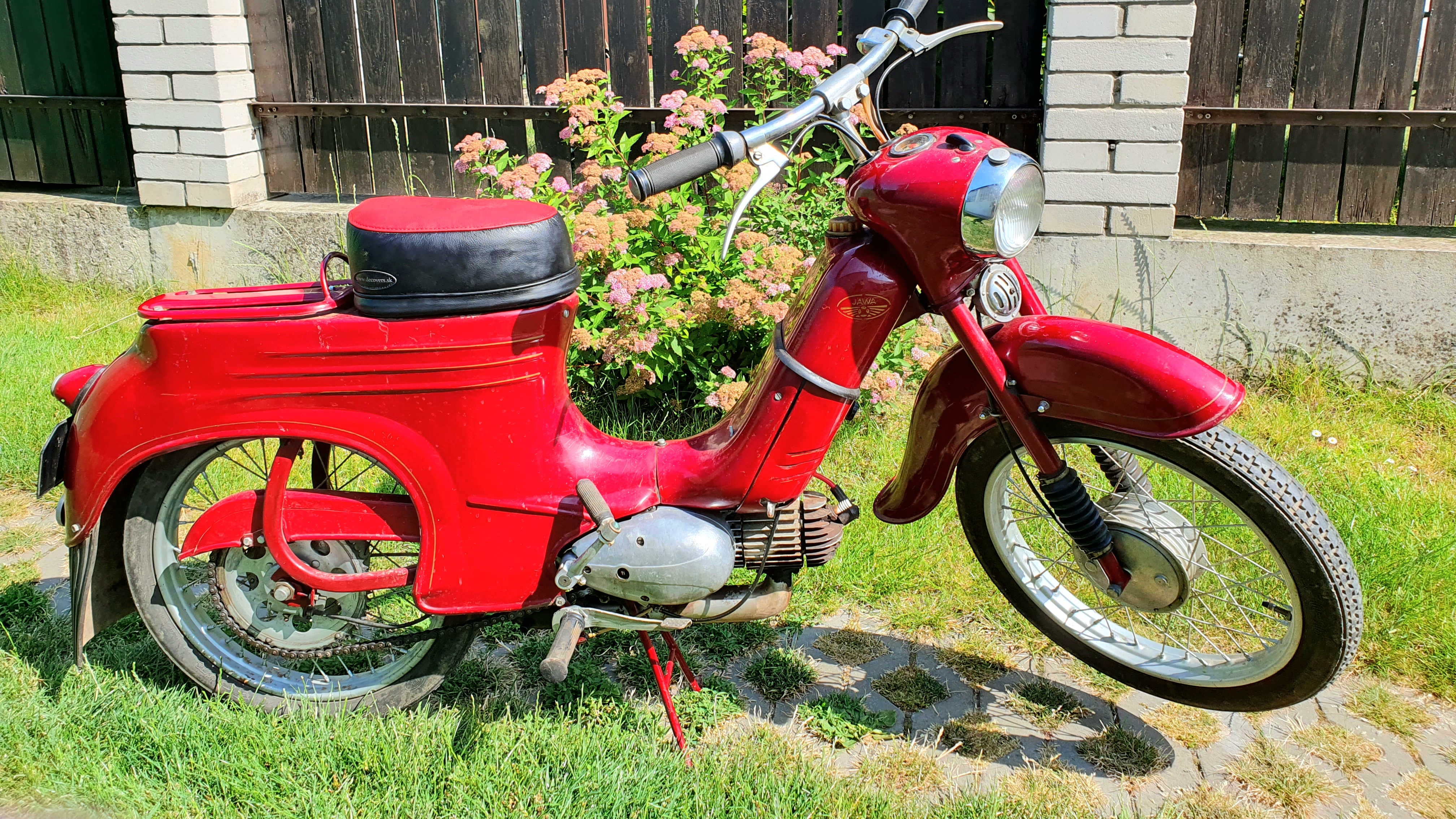 Jawa 555